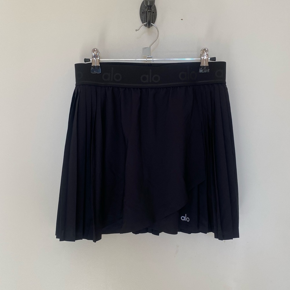 Alo Black Pleated Tennis Skorts